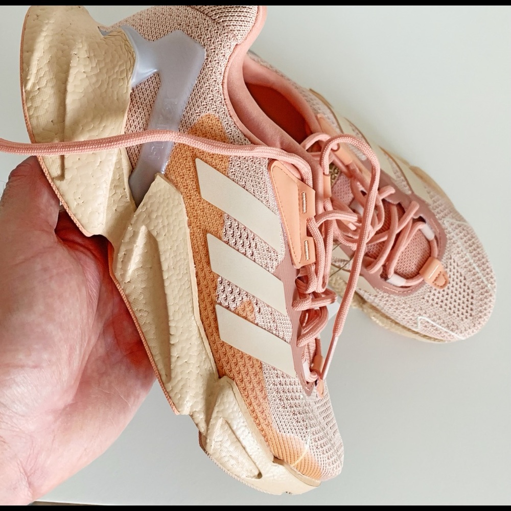 Adidas Wms Size 7 Sneaker X9000 L4 NEW in box